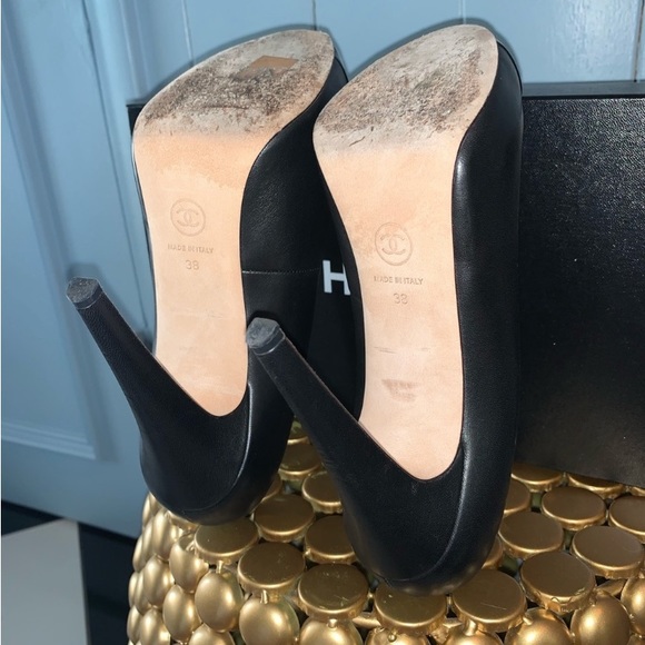 CHANEL PLATFORM PUMPS - Picture 3 of 5